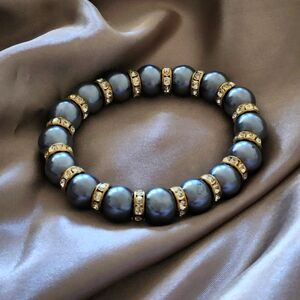 Gorgeous Black pearl bracelet spacer with zirconia diamond